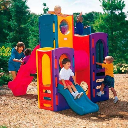 Large multi-activity playground