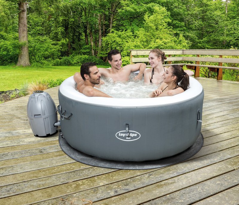  Bestway  Lay Inflatable Spa  Z Spa  Bali  For 2 4 people 